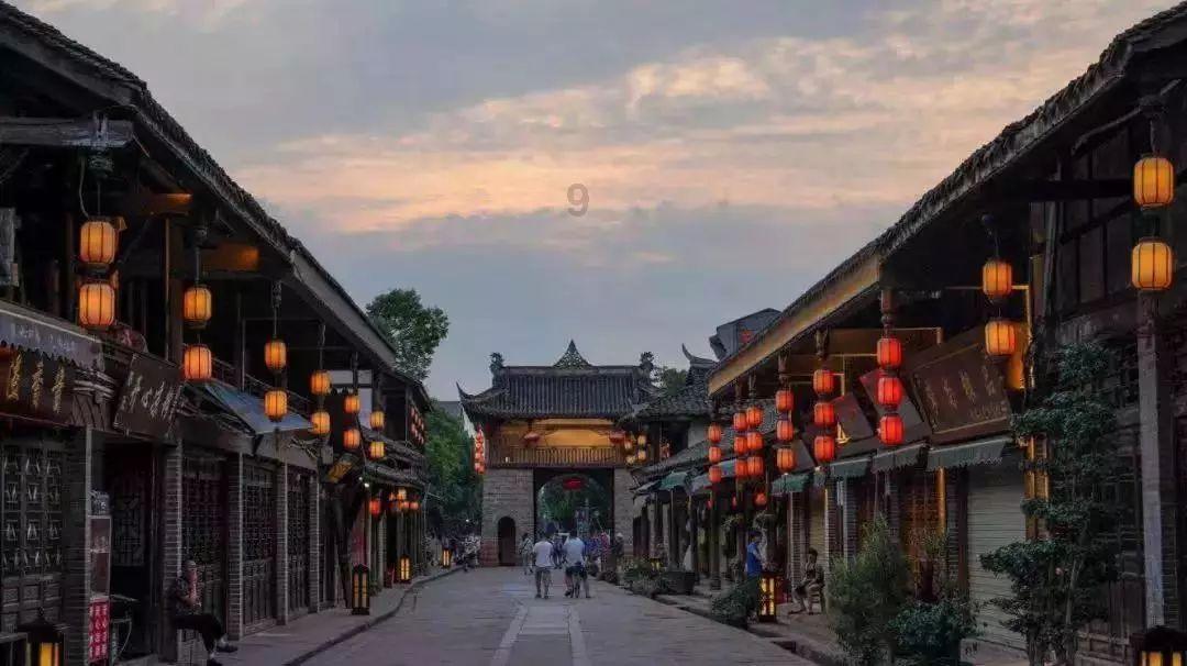 逃离危险禁地